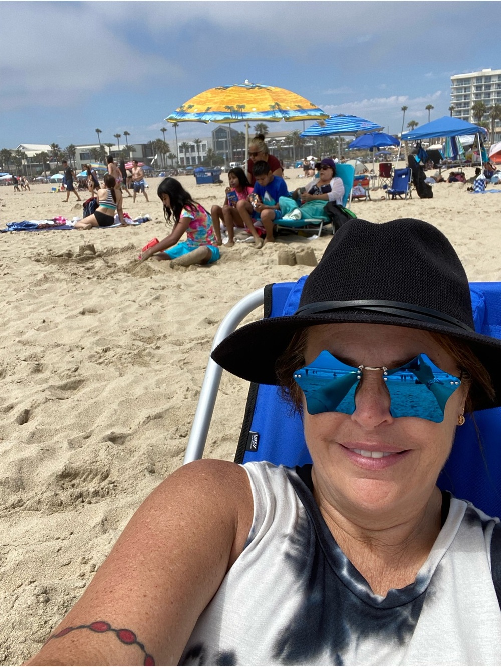 Star Sunglasses Blue Mirrored - Picture 2 of 3